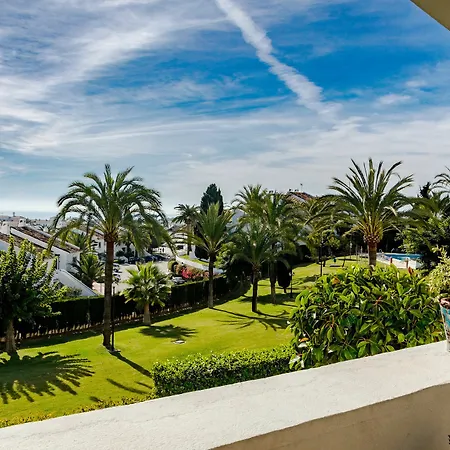 Malambo - Roomservice * Marbella