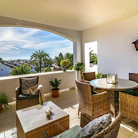 Malambo - Roomservice * Marbella